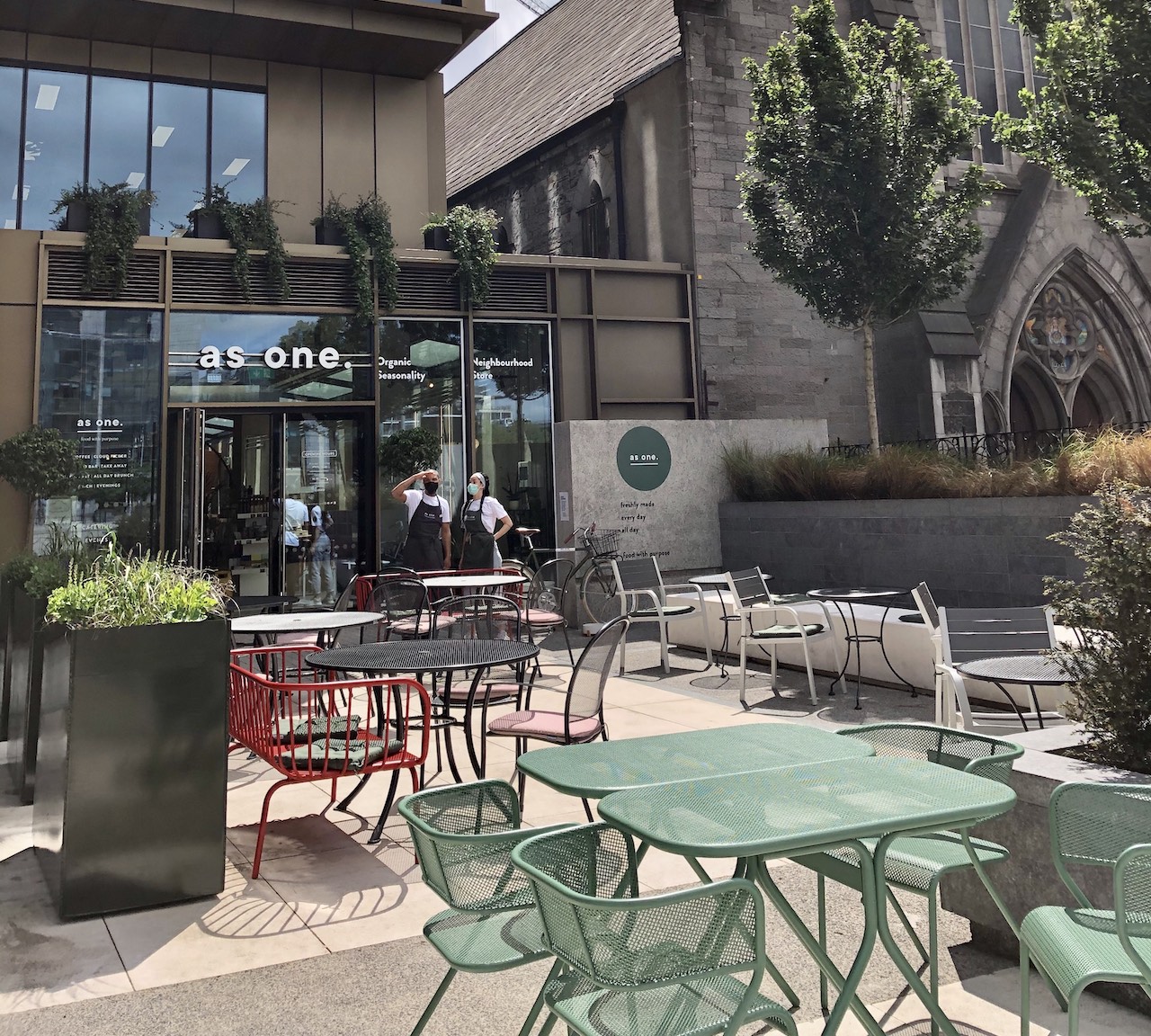 21 Amazing Alfresco Spots for Outdoor Dining in Dublin VenueSearch.ie